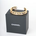 Manchette Chanel