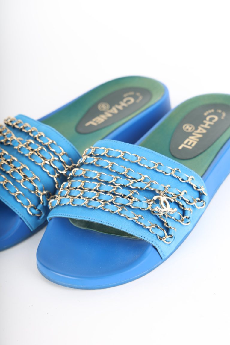 Claquettes Chanel Pointure 38 – Image 2
