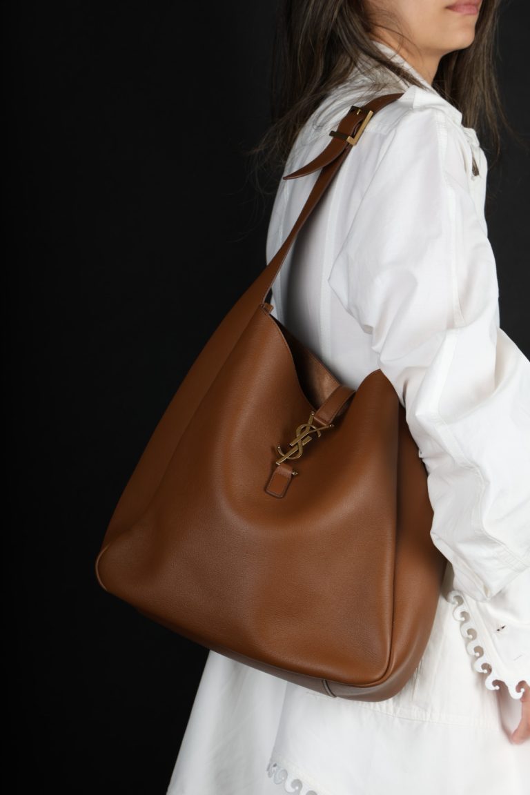Sac Yves Saint Laurent Le 5 à 7 – Image 2