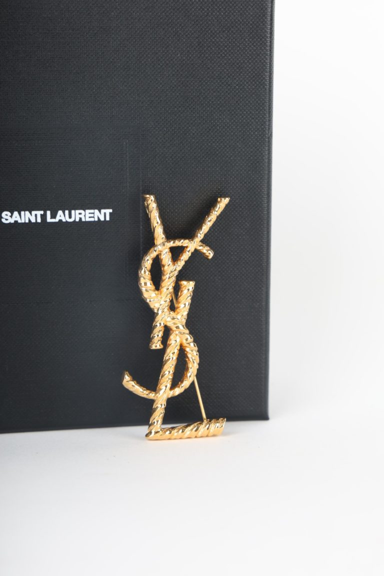 Broche Yves Saint Laurent
