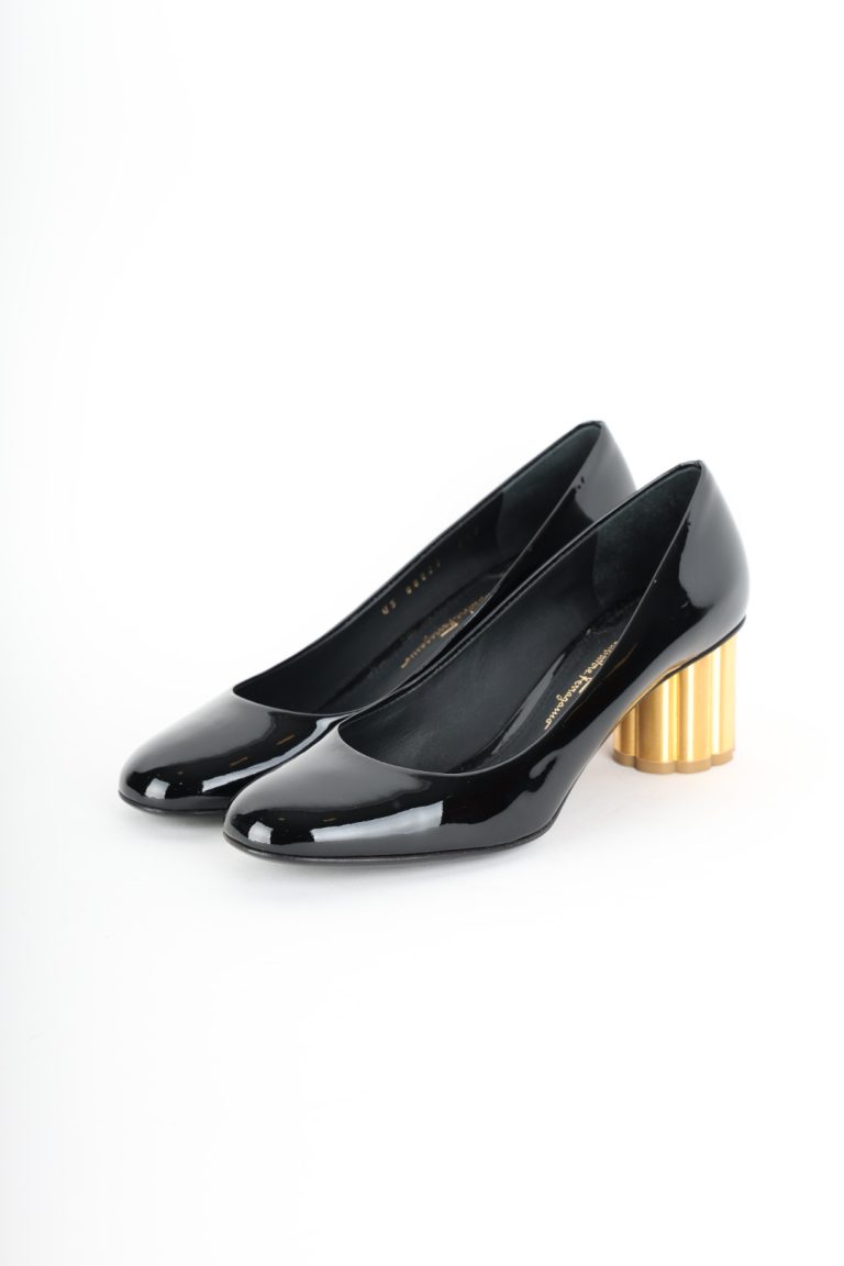 Chaussures Ferragamo Pointure 37,5
